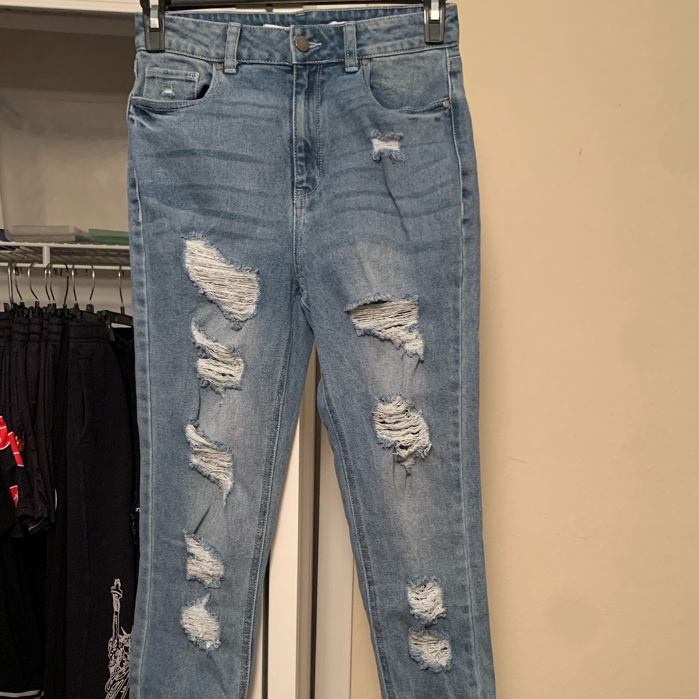 Tinseltown Ripped Jeans